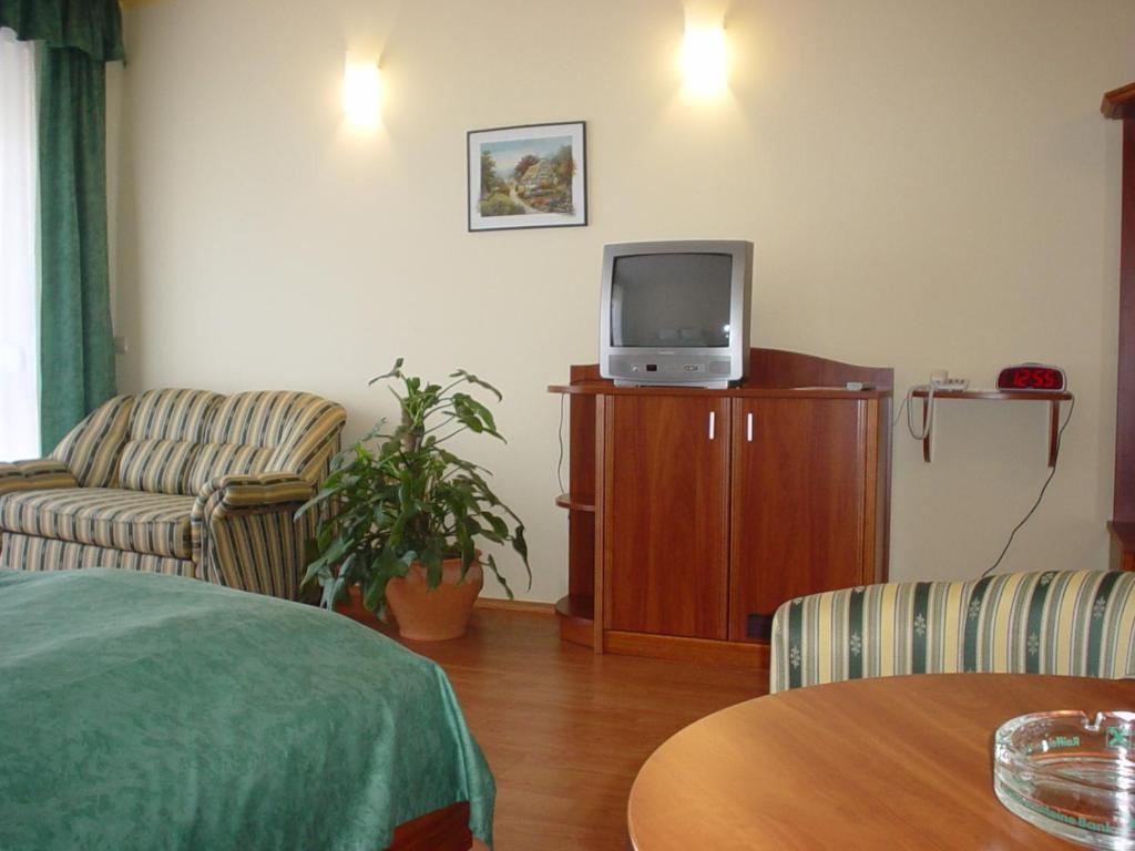 Wolf Hotel Sárvár Cameră foto